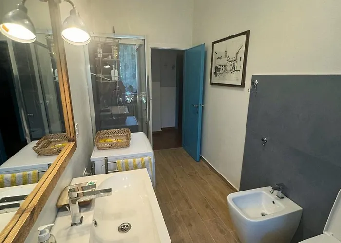 Xenia Apartments - Spacious Apt Near Linate Airport
